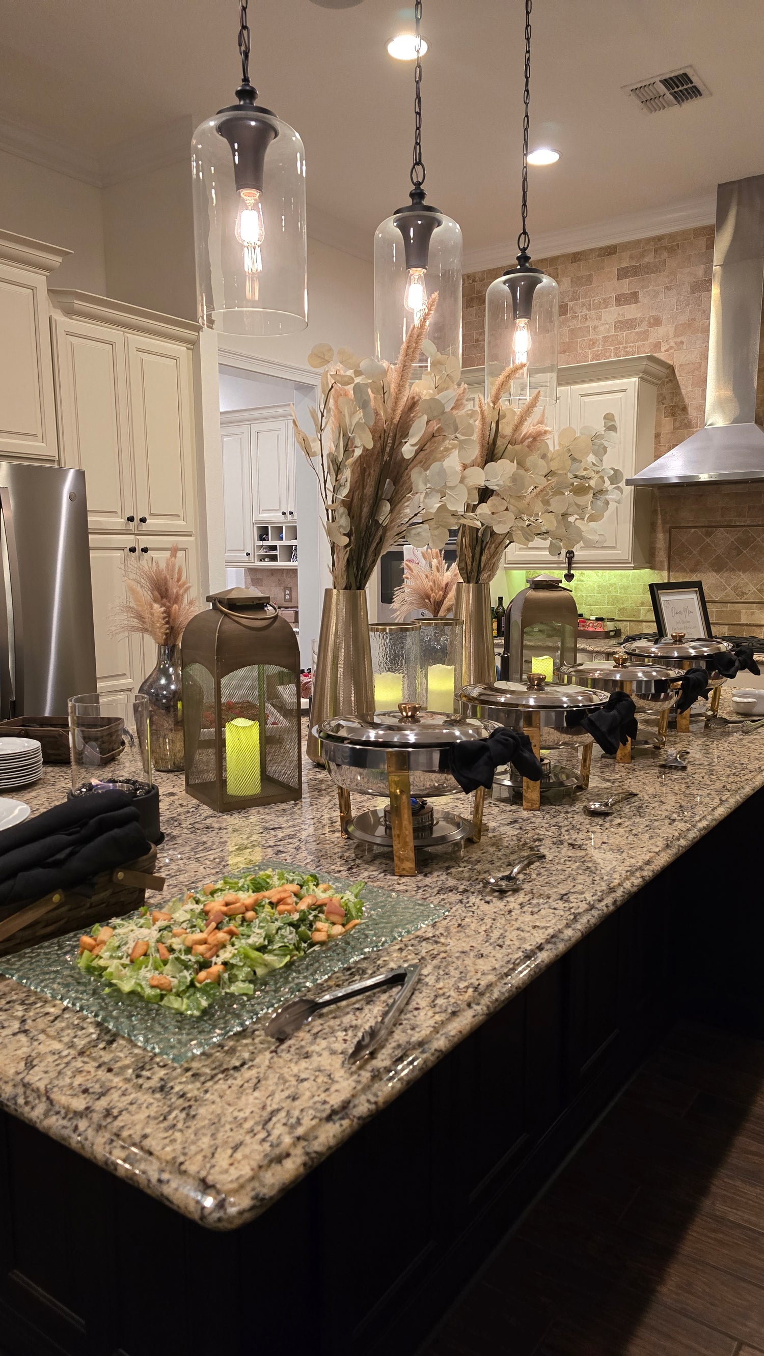Elevated buffet dinner